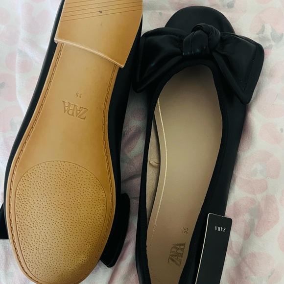 Zara Girls Ballet Flats - Picture 2 of 4